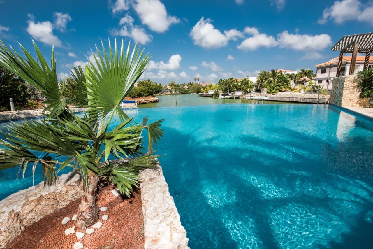 Bella Breeze Bonaire Aparthotel Kralendijk  Exterior photo